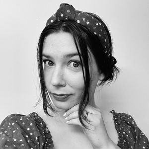 Meet your Posher, Mae